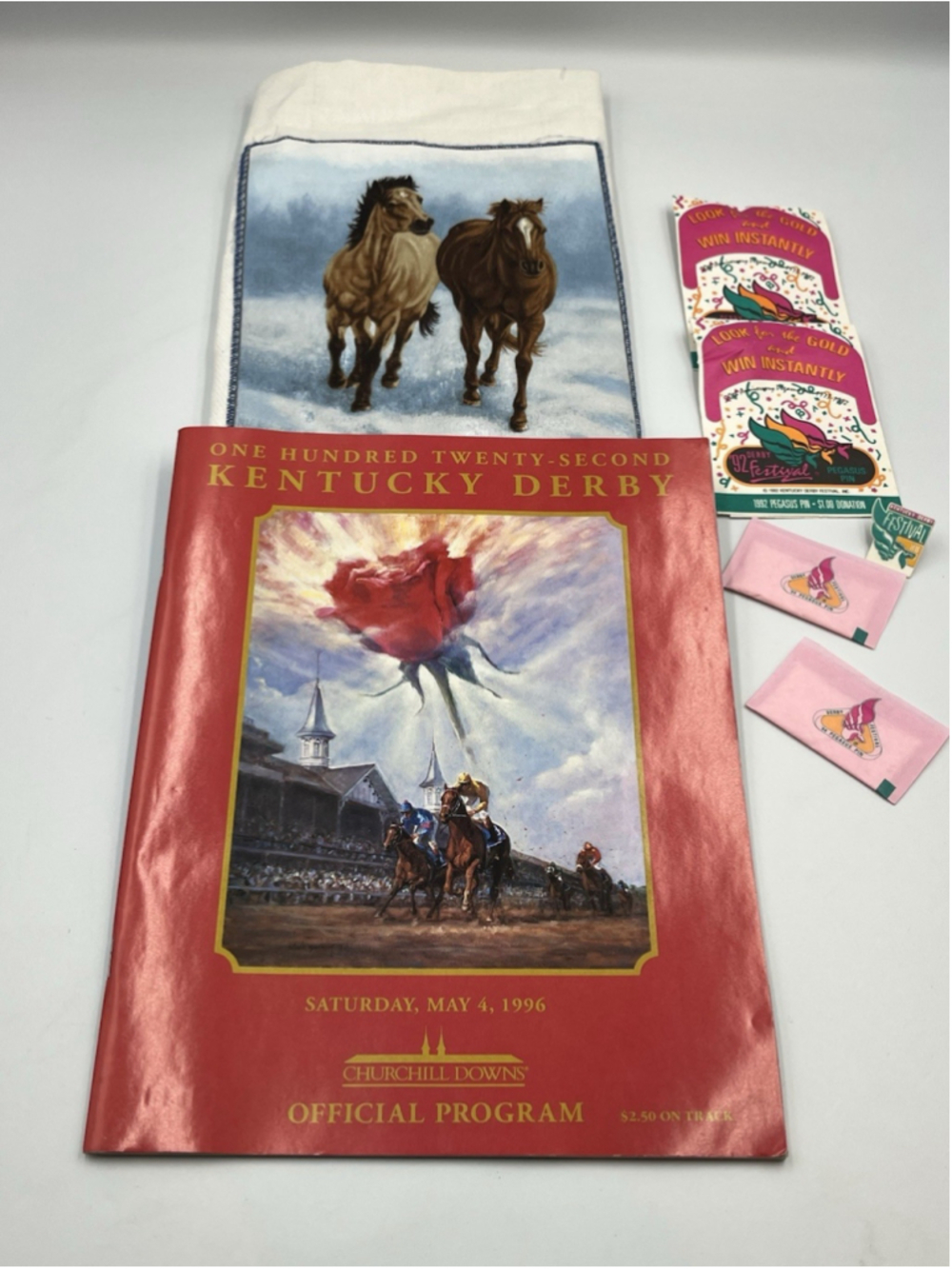 Vtg 1988 Kentucky Derby Festival Plastic Lapel Pin & MORE DERBY VTG LOT SEE ALL